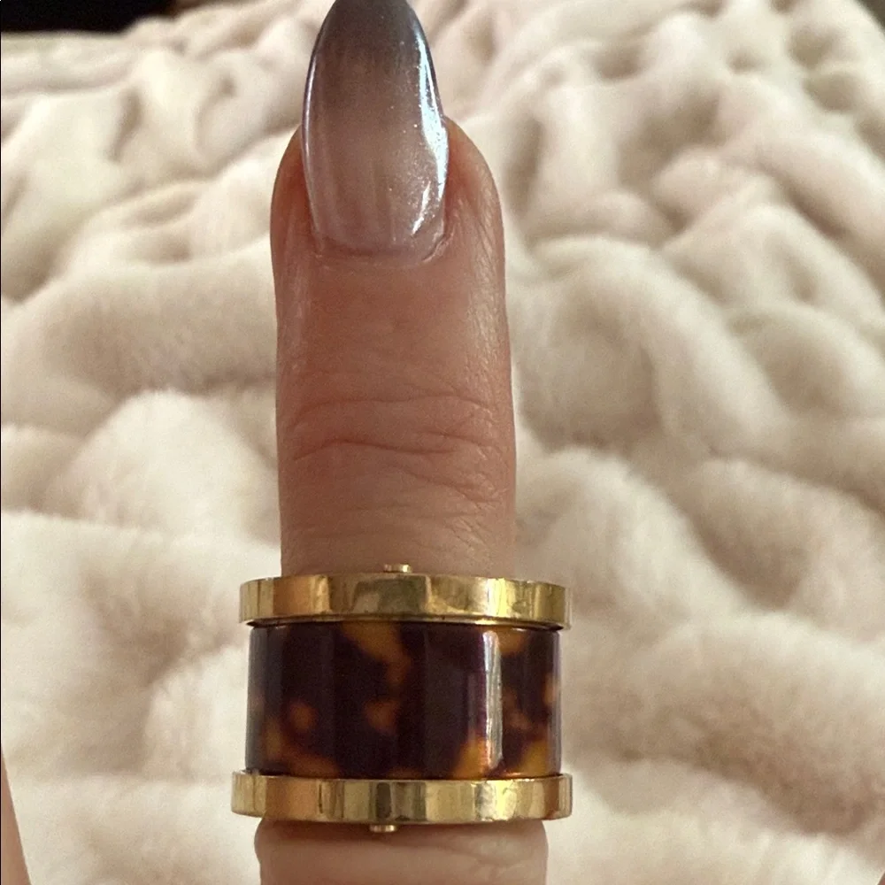 MICHAEL Michael Kors Gold and Brown Tortoise Shell Ring SZ 6 - Picture 5 of 6